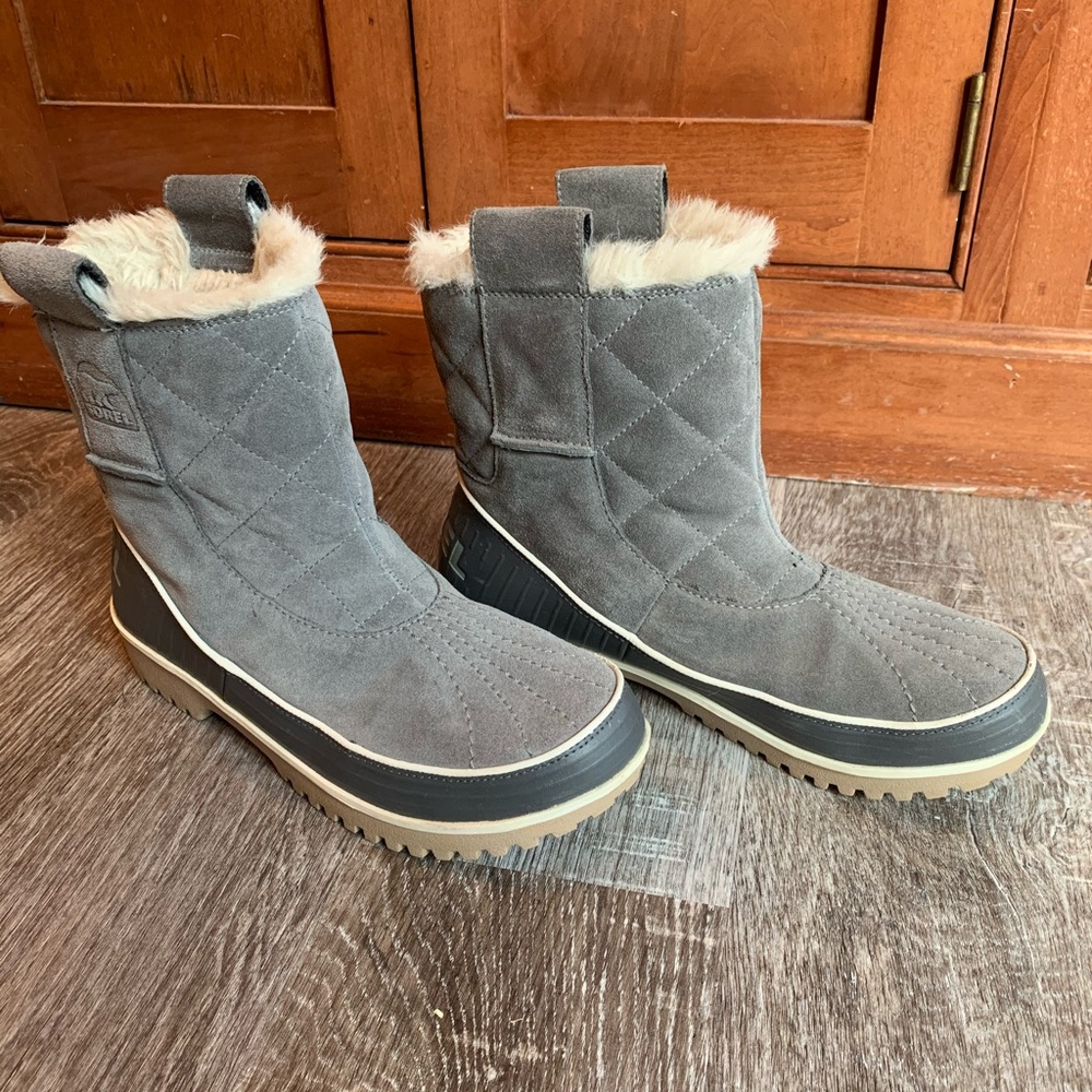 Sorel Tivoli ll pull on boots